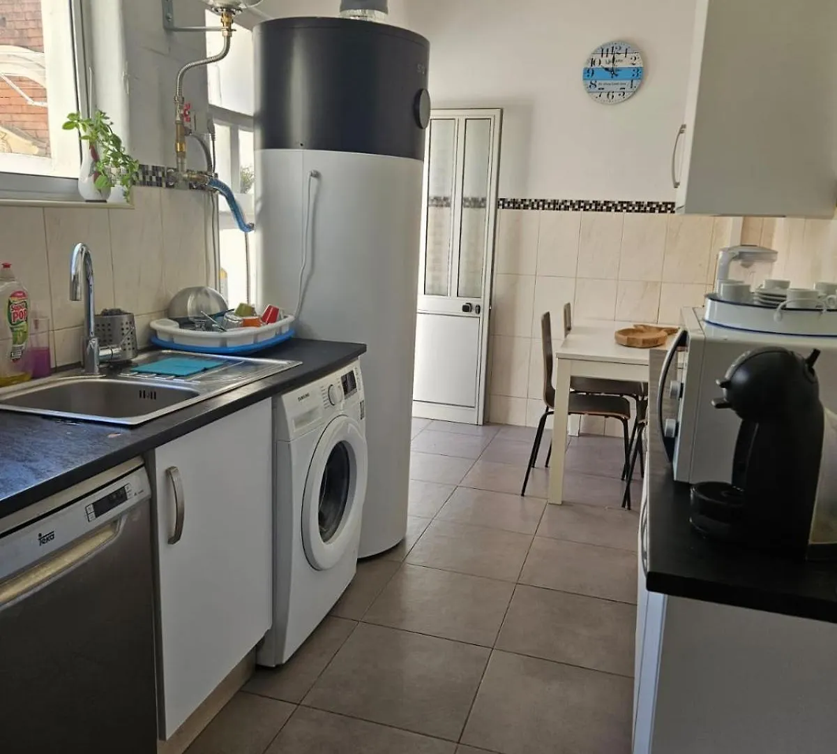 Bed and breakfast Lagos Haven Guesthouse